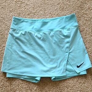 Nike Women's Aqua Blue Skort